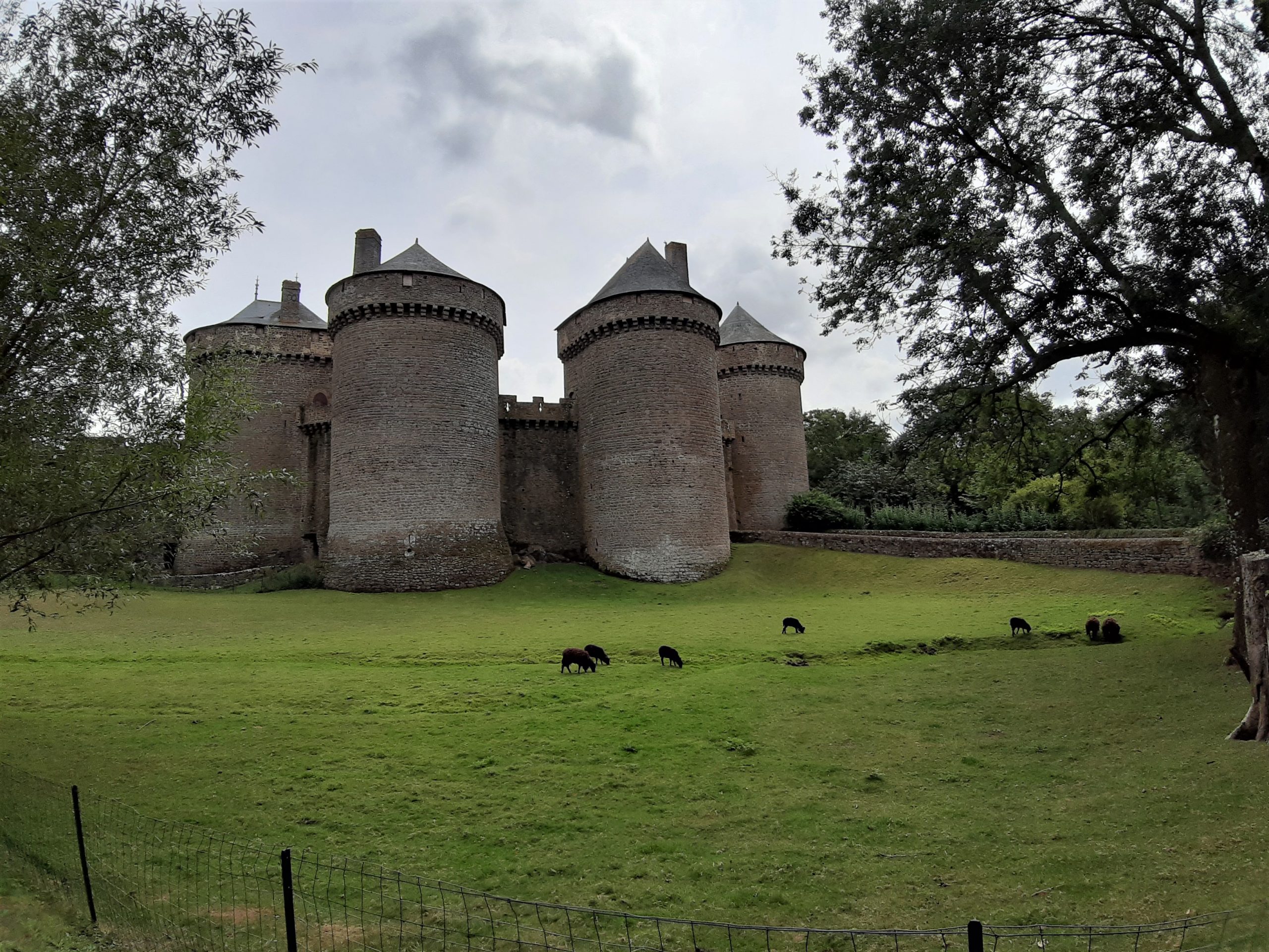 Lassay-les-Châteaux