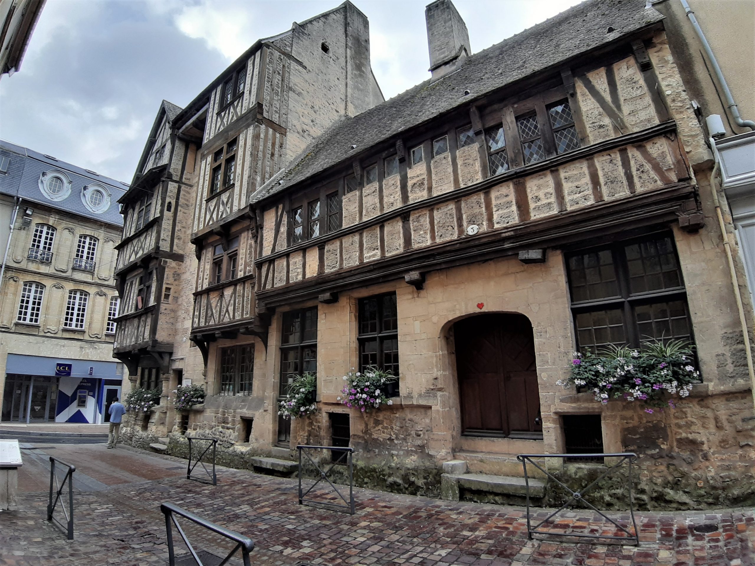 Bayeux
