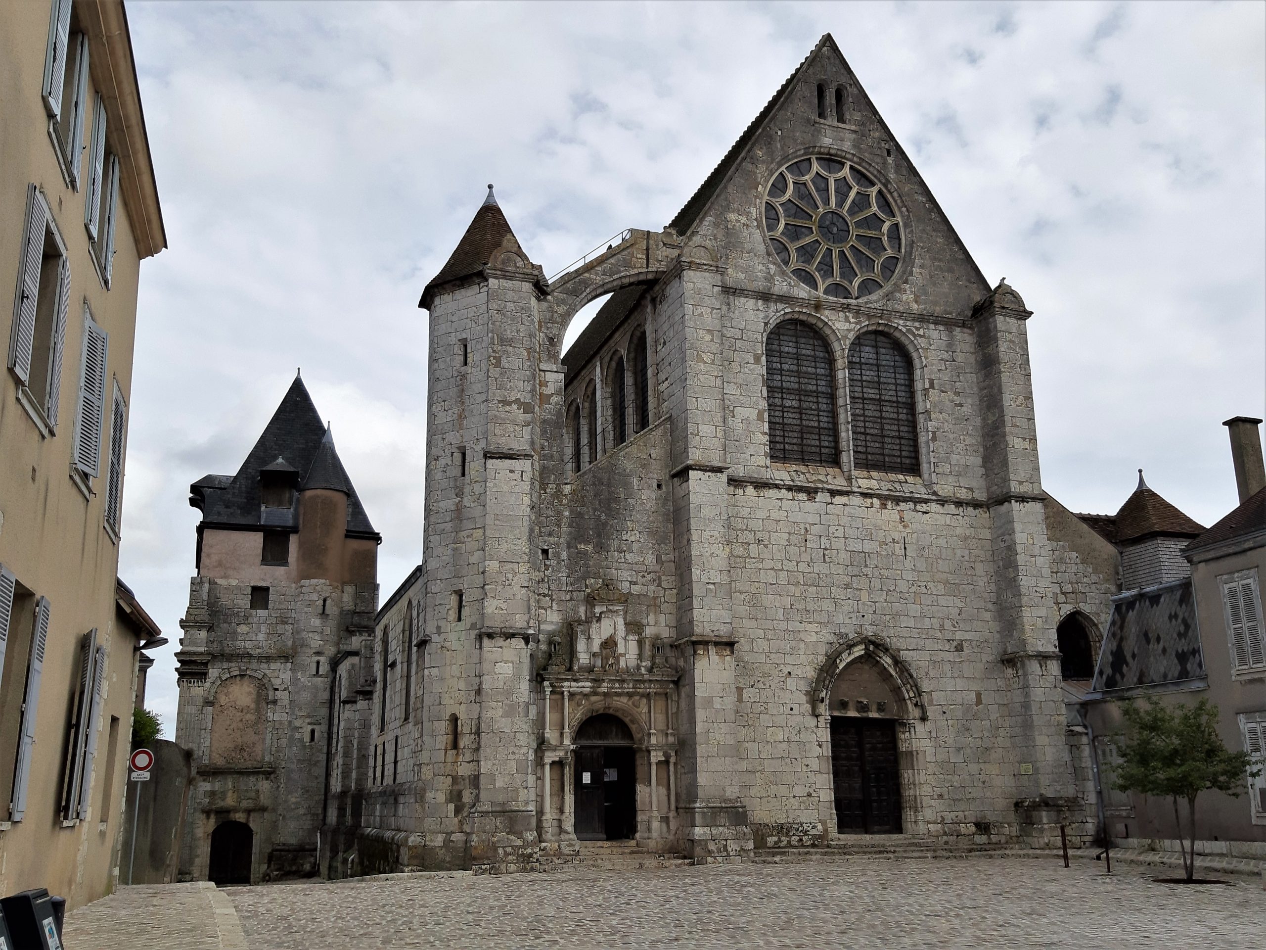 Chartres