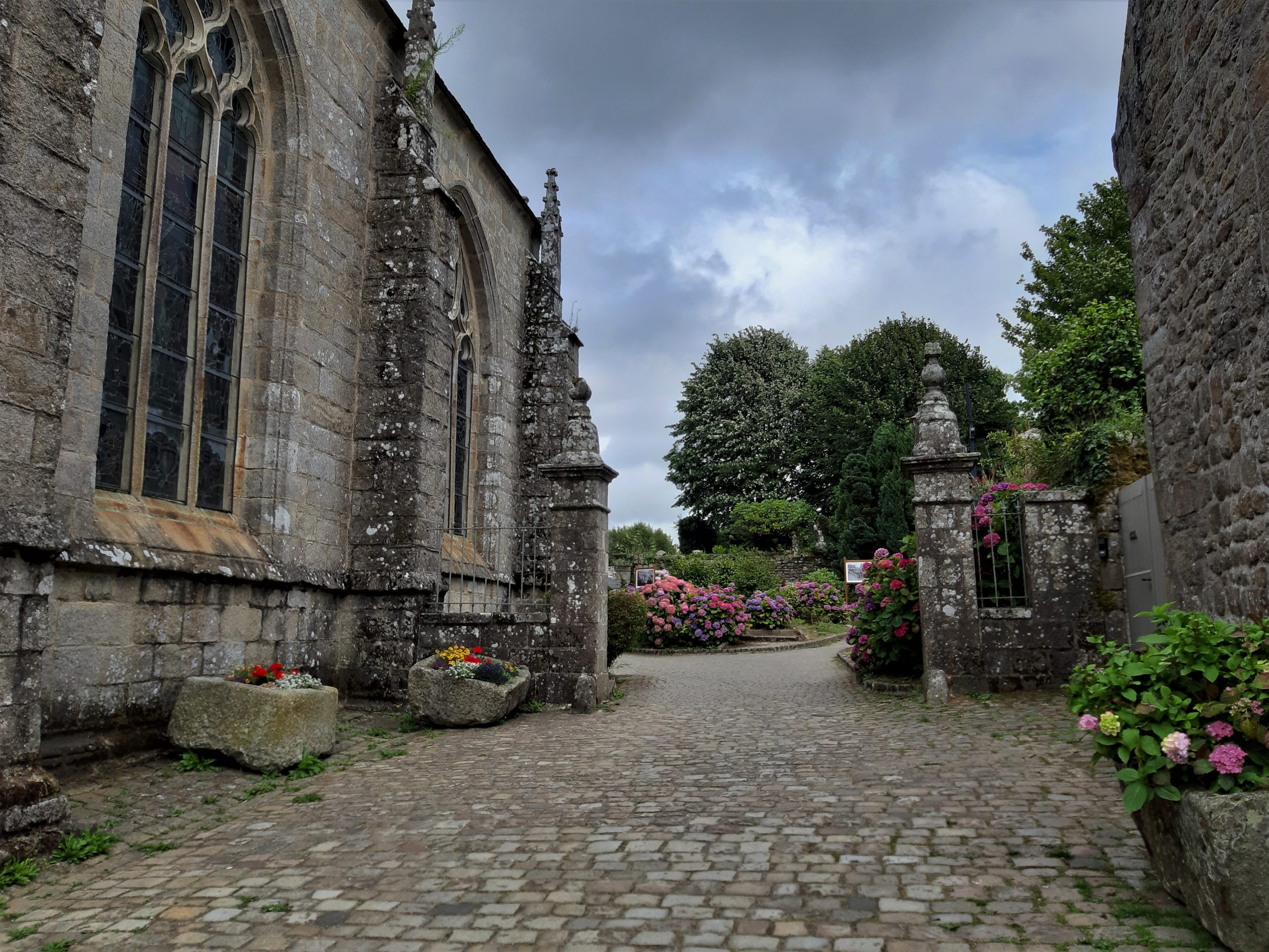 Camino al Calvario, Locronan Locronan