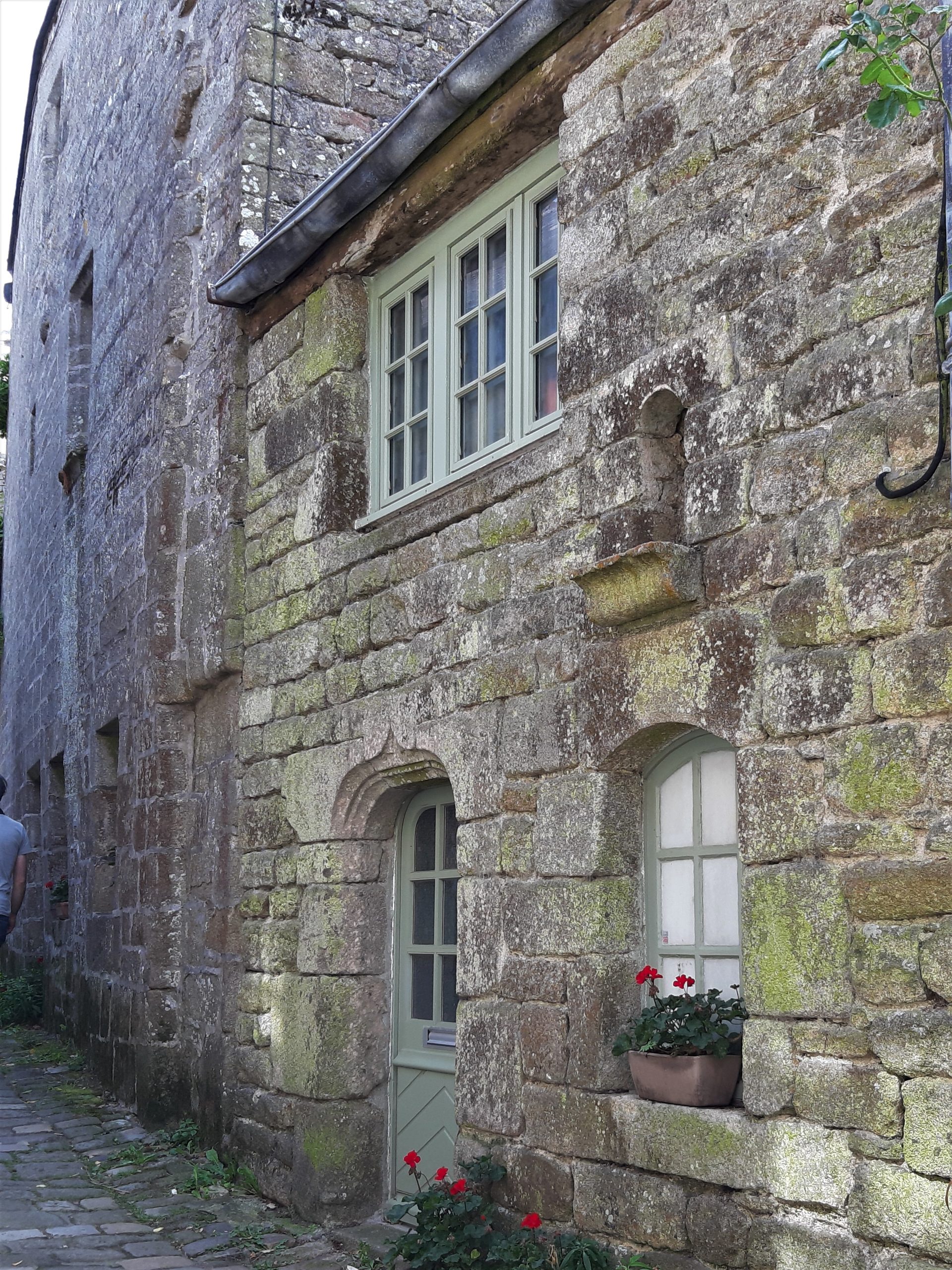 Locronan